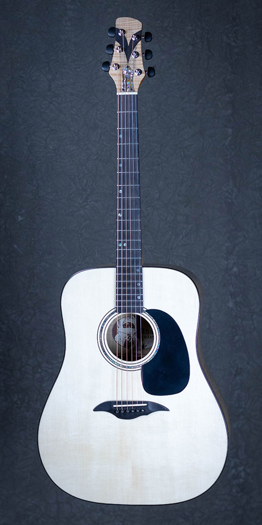 roberto venn alumni work class of 2019 01 acoustics img 3525 Spring 2019