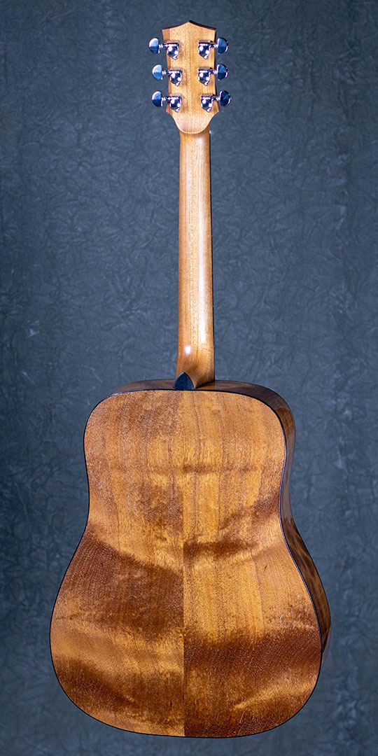 roberto venn alumni work class of 2019 01 acoustics img 3528 Spring 2019