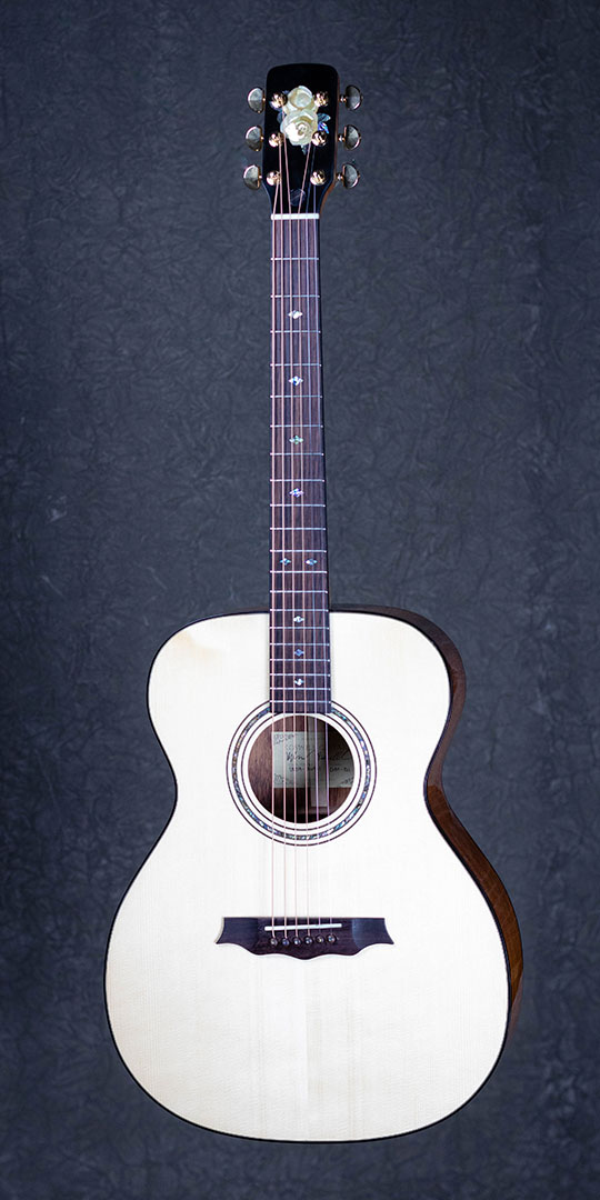 roberto venn alumni work class of 2019 01 acoustics img 3534 Spring 2019