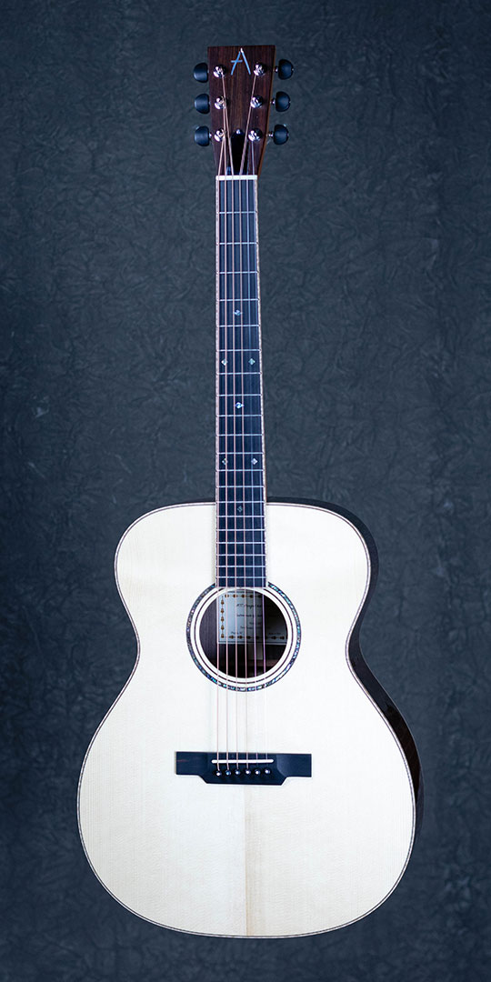 roberto venn alumni work class of 2019 01 acoustics img 3539 Spring 2019