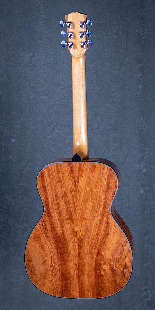roberto venn alumni work class of 2019 01 acoustics img 3541 Spring 2019