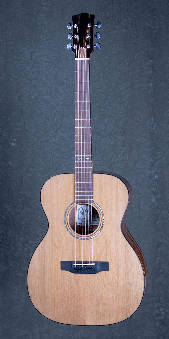 roberto venn alumni work class of 2019 01 acoustics img 3542 Spring 2019