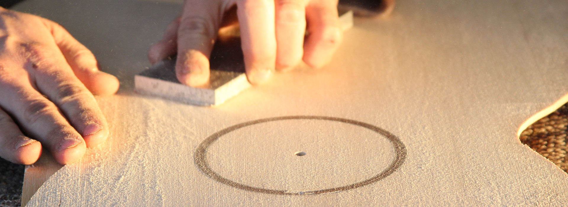 roberto venn guitar making banners img 0978 Path of a Luthier Film