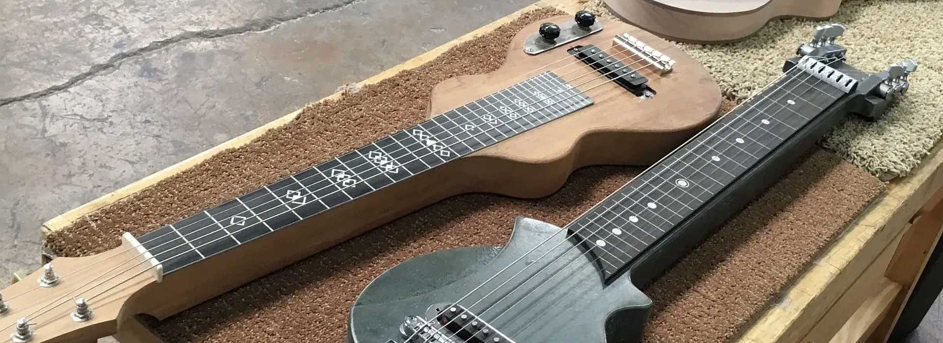 roberto venn specialty lap steel 1920x700 Lap Steel
