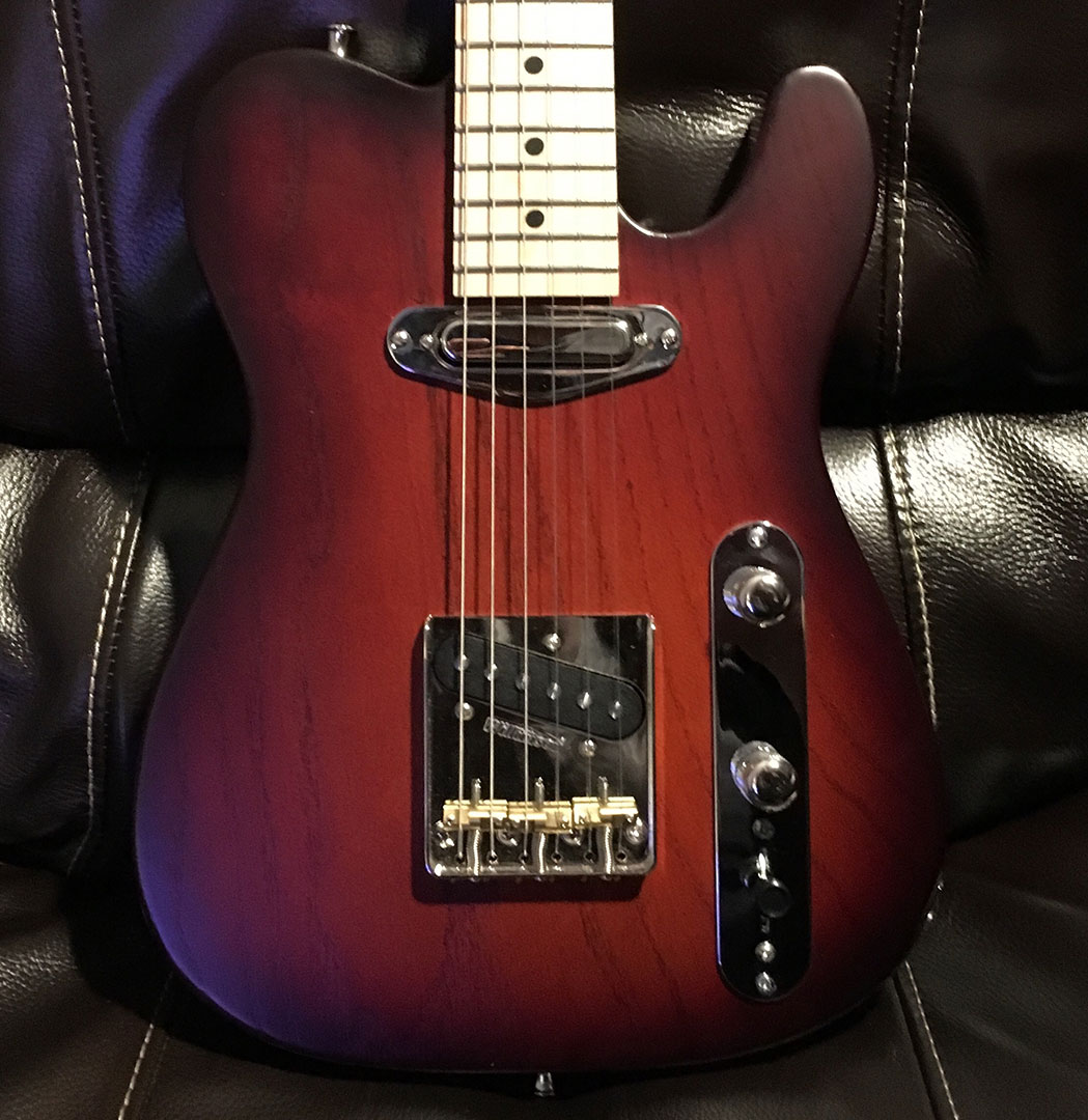 roberto venn team lippi mini t red burst front John Lippi