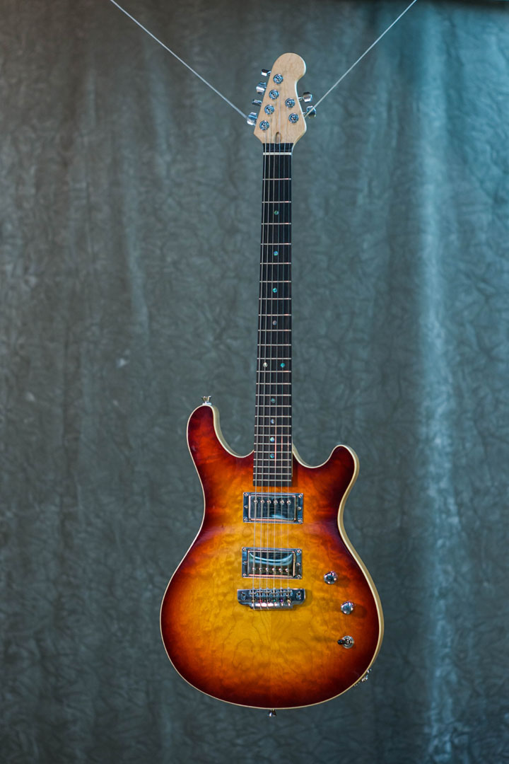 roberto venn student guitarElectricfinal 2 Fall 2018
